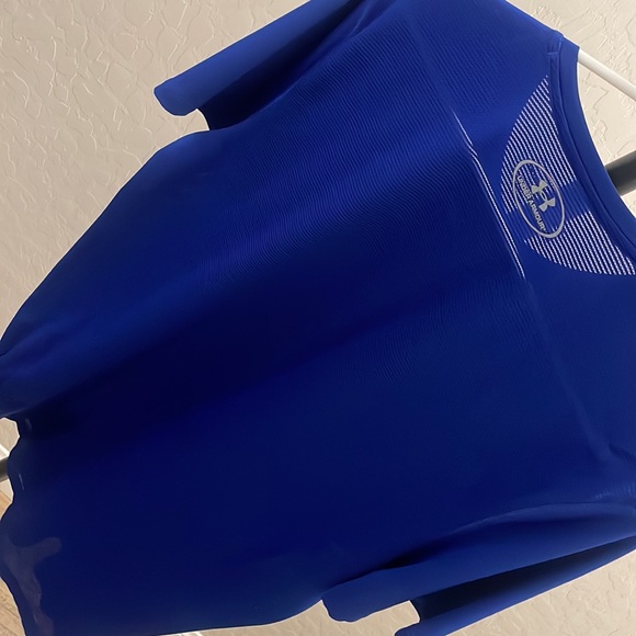 MENS size MEDIUM blue under armor tshirt - Picture 4 of 4
